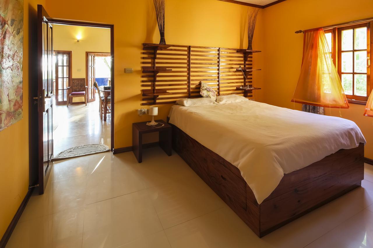 Villas Du Voyageur Grand Anse  Exteriör bild
