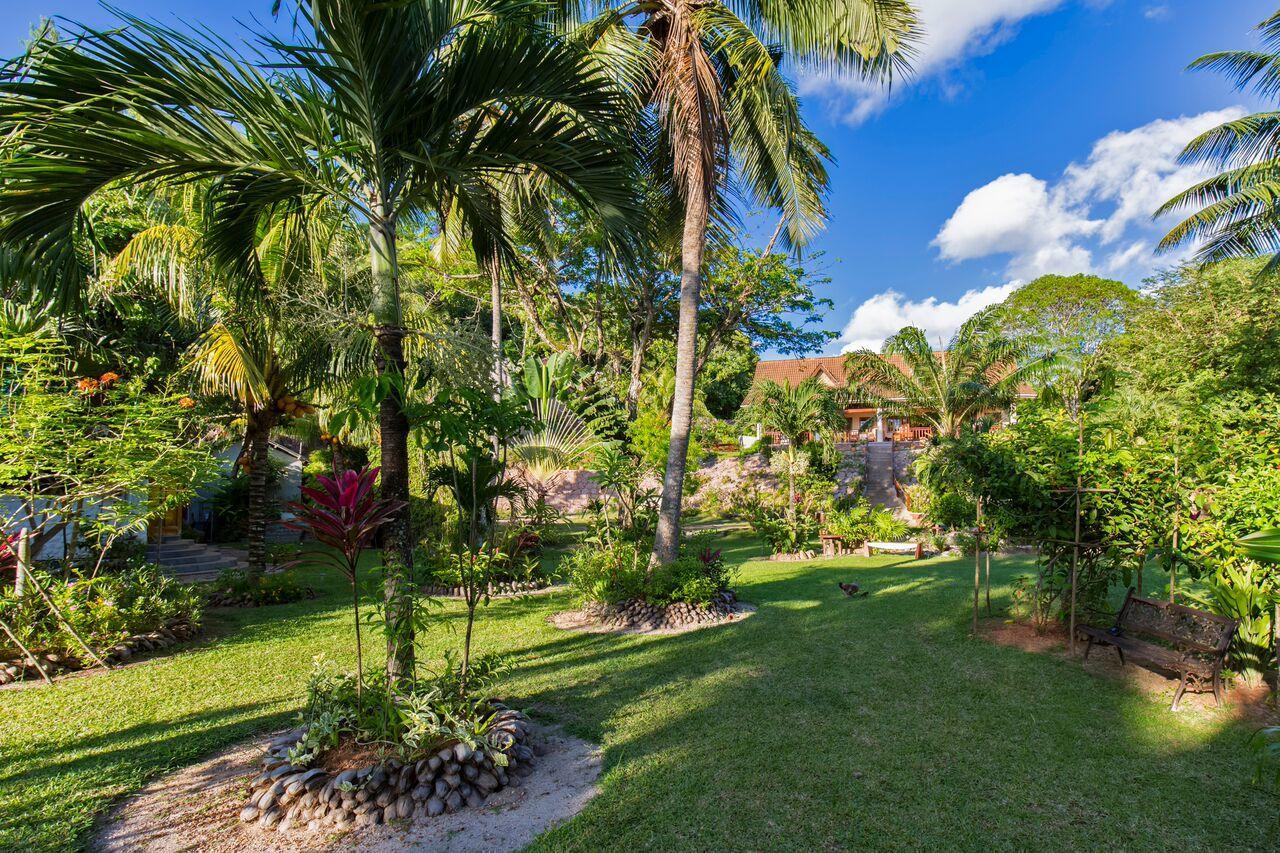 Villas Du Voyageur Grand Anse  Exteriör bild